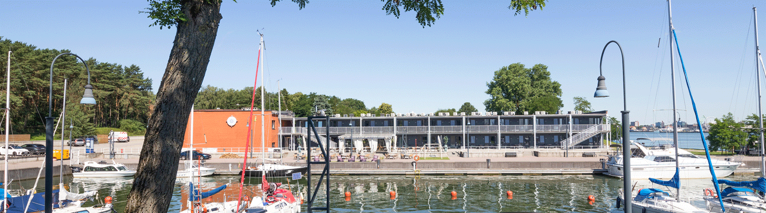 Smiltyne Yacht Club Hotel